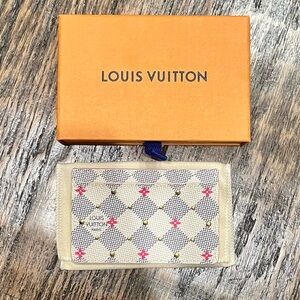 Louis Vuitton Cream and Pink Women's Card Wallet